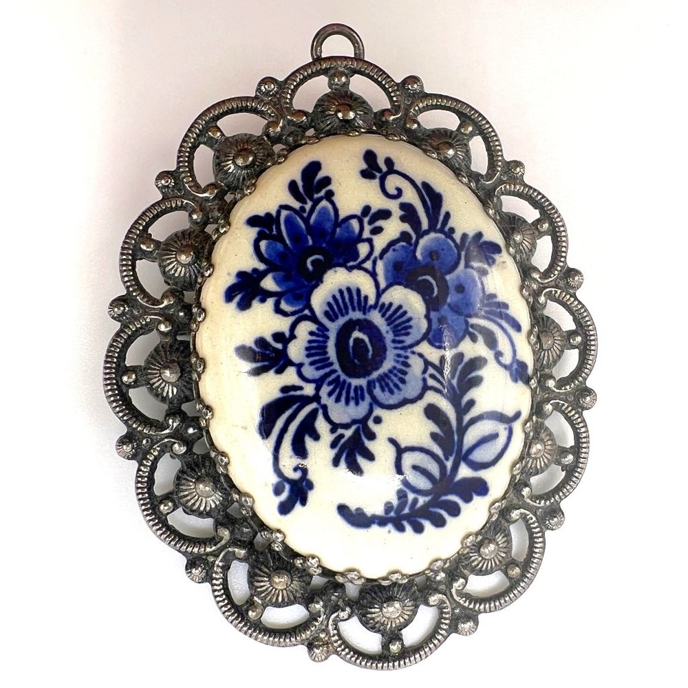 Vintage Floral Blue & White Porcelain Brooch or Necklace Pendant